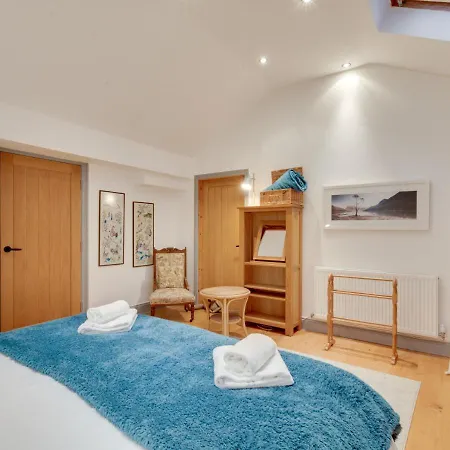 Holiday home Cowtons Old Dairy *